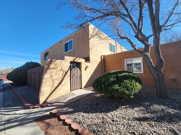8420 Chambers Ct NE APT B, Albuquerque, NM 87111