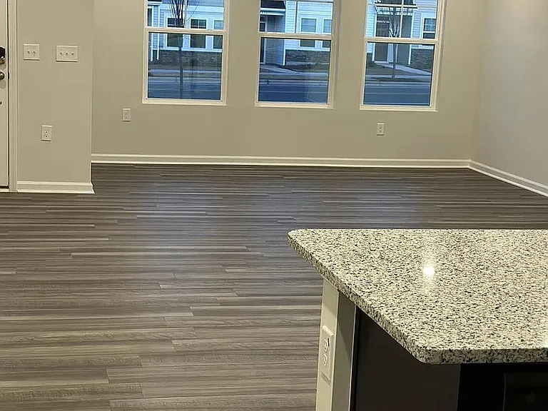 2232 Kasota Ln — Photo 25