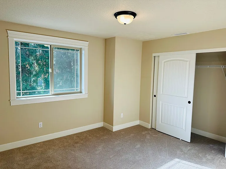 12510 NW 34th Ct — Photo 32