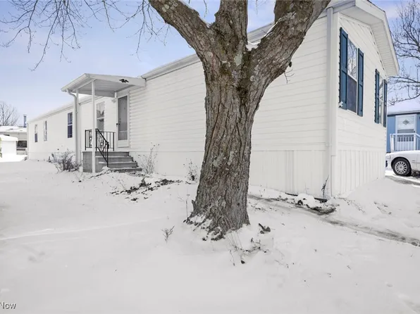 132 Harold Dr, Ashland, OH 44805