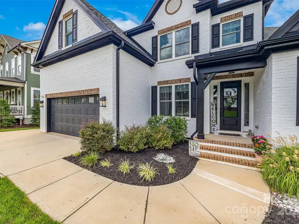 1913 Manor Ct, Fort Mill, SC 29715