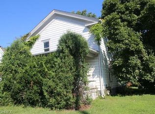 406 State St #20, Conneaut, OH 44030