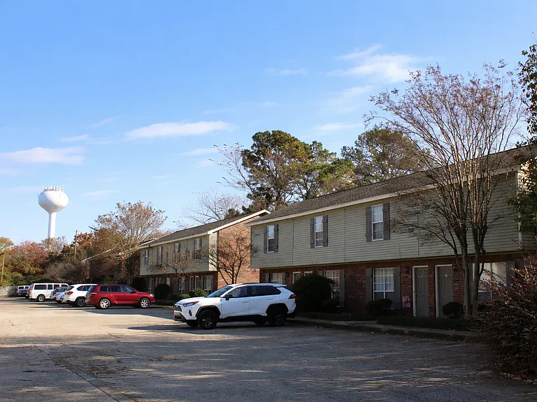 2 Bed 1.5 Bath Townhomes — Photo 20