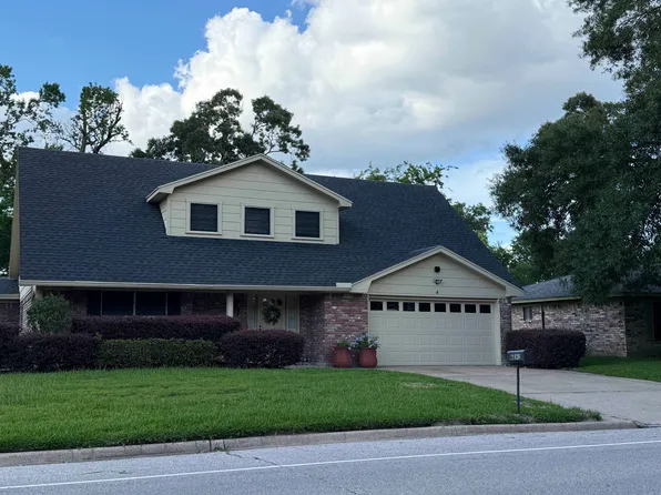 6690 Westgate Dr, Beaumont, TX 77706