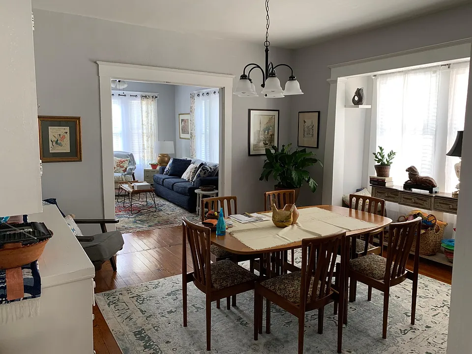 225 E Craig Pl #1