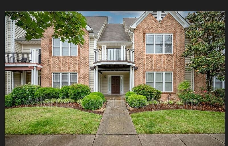 979 Hollymeade Cir, Newport News, VA 23602 Zillow
