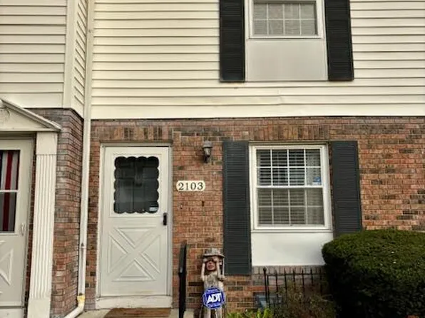 2103 Sprucefield Rd, Columbus, OH 43229