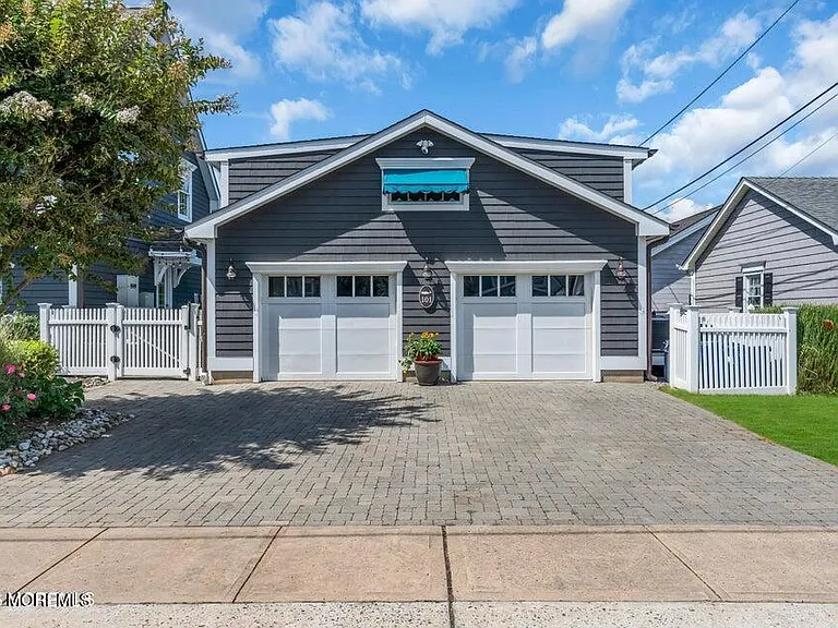 101 Neptune Pl — Photo 57