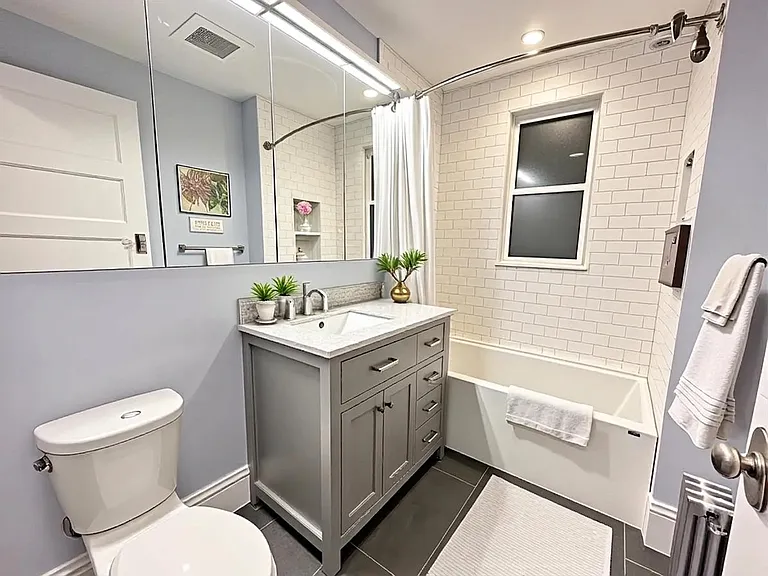 50 Bowdoin St #3 — Photo 6