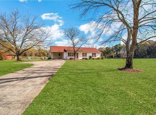 381 E Union Grove Cir, Auburn, GA 30011