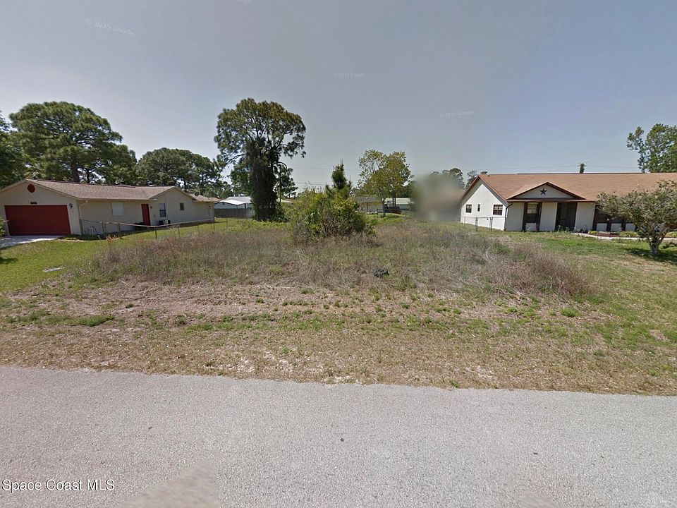 2nd image of 1330 Lamplighter Dr NW