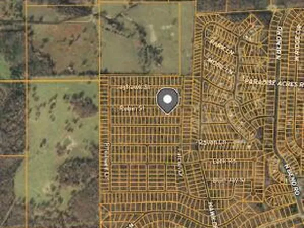 1421 Robin Street, Horseshoe Bend, AR 72512