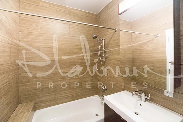 Rented by Platinum Properties | media 26