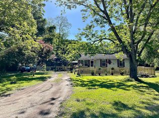 12805 Forts Lake Rd, Moss Point, MS 39562