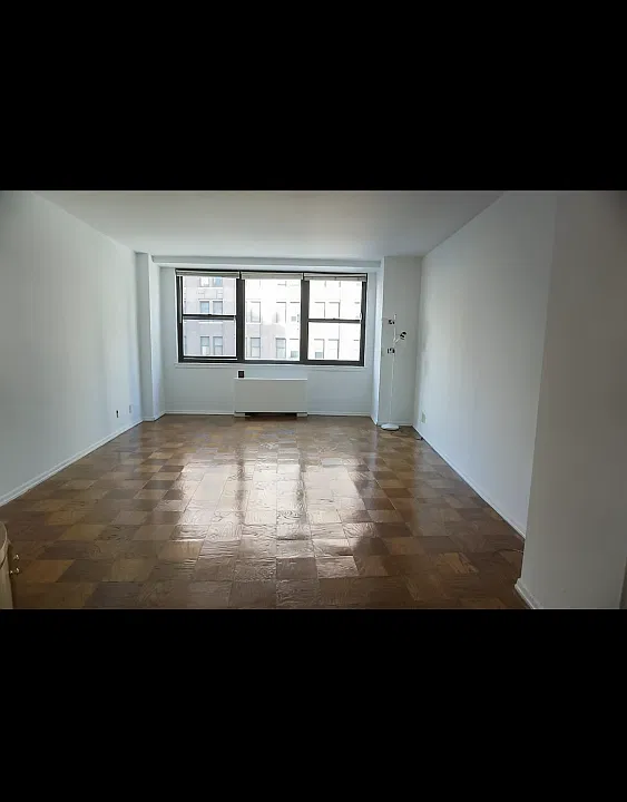 225 E 36th St #7C