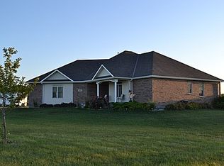 15843 Mandy Ln, Wamego, KS 66547
