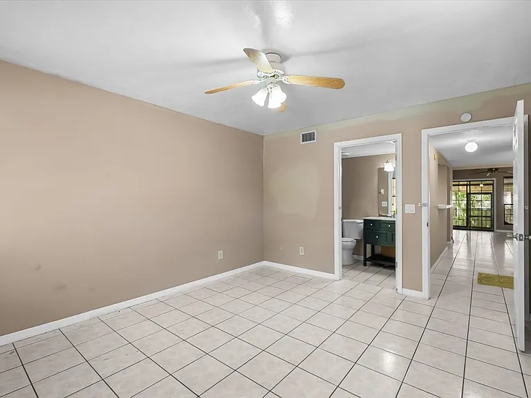 5864 SW 8th Pl — Photo 18