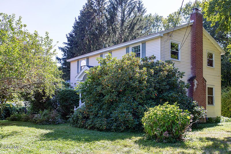 4th image of 30 Beechwood Drive