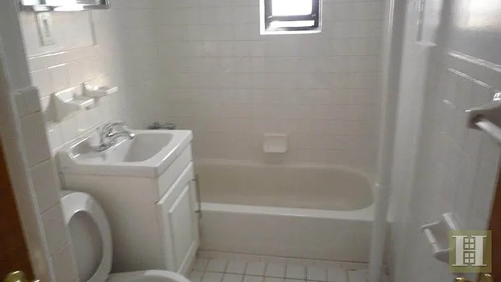 Rented by Halstead Real Estate | media 20