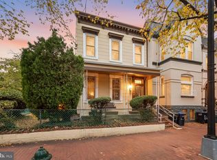 351 11th St SE, Washington, DC 20003