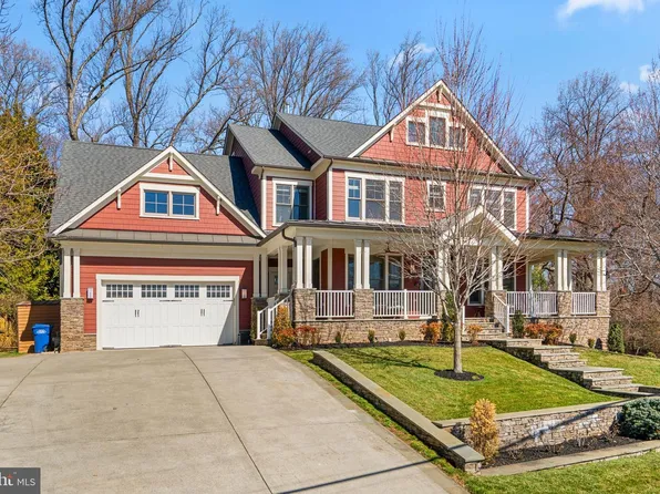 7602 Virginia Ln, Falls Church, VA 22043