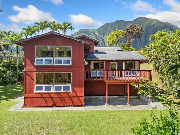 46-276 Nahewai St, Kaneohe, HI 96744