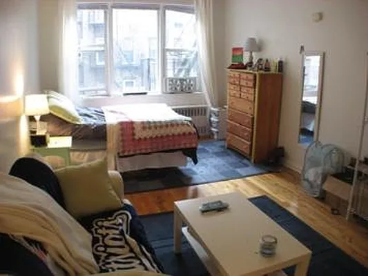 Rented by Corcoran | media 17