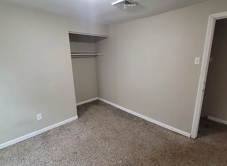 2824 McKoon Ave #0 — Photo 21