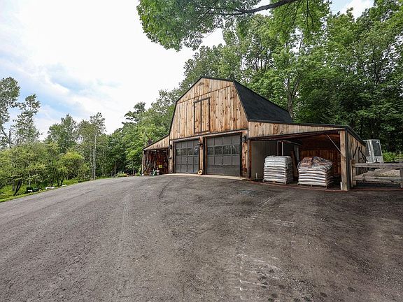 3rd image of 245 Porter Road