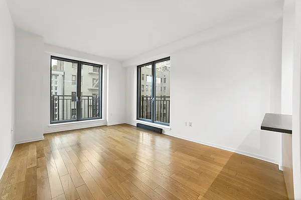 Rented by RELO REDAC INC. | media 9