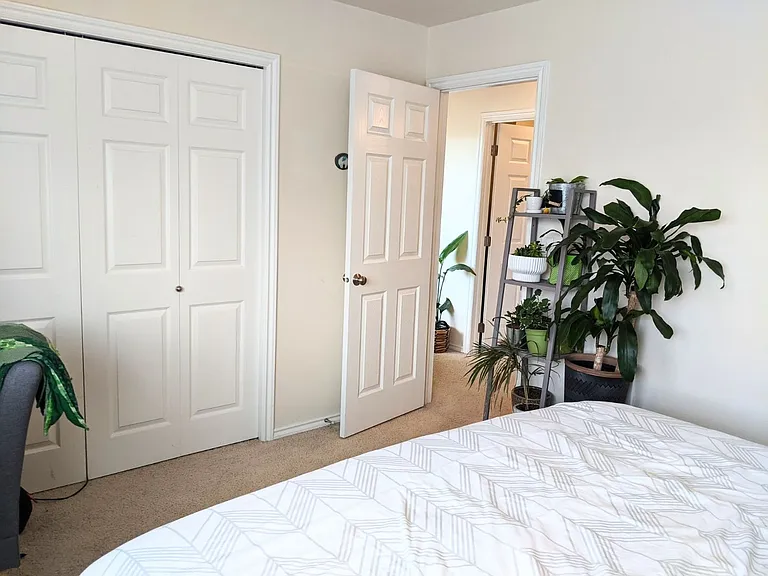 4160 Deemer Rd #201 — Photo 19