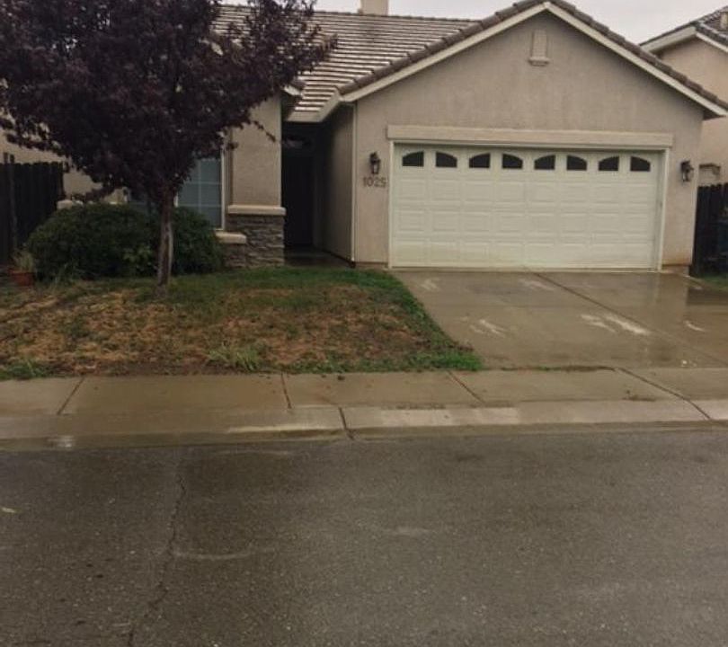 1st image of 1025 Martin Ct