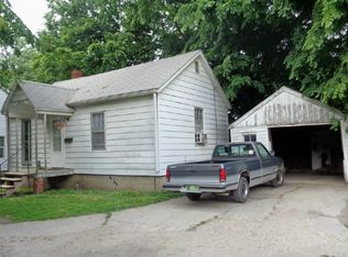 223-2 S Chestnut St, Kewanee, IL 61443