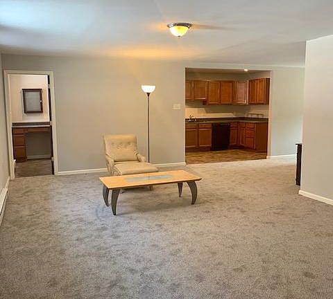 2nd image of 1615 McKean St Floor 2