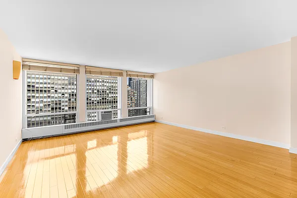 Rented by Compass | media 9