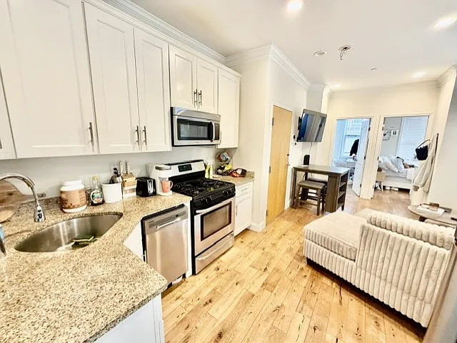 22 Moon St #2 — Photo 1
