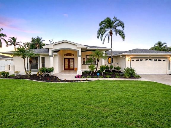 2nd image of 402 Harbor View Ln