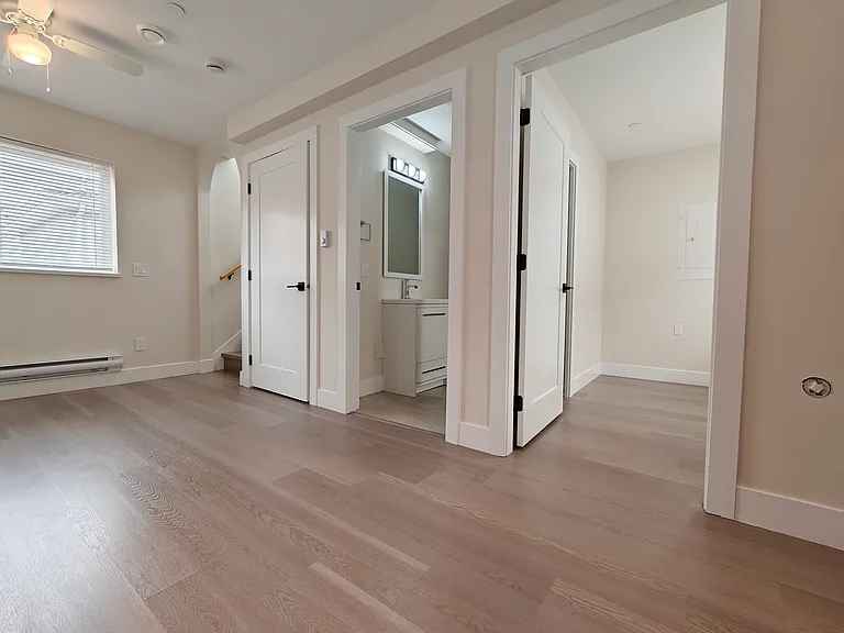 381 E 57th Ave #3 — Photo 8