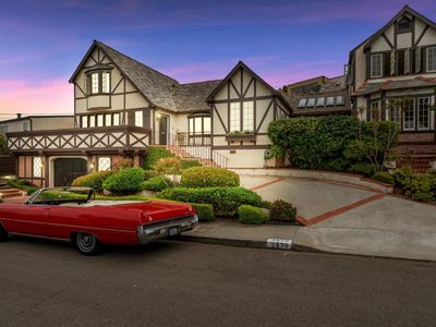 1879 Viking Way, La Jolla, CA, 92037