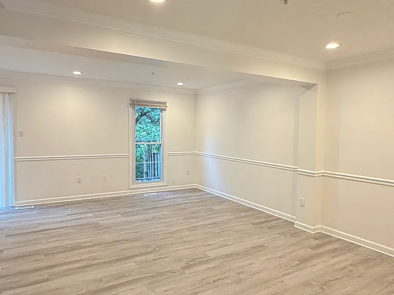7927 Brightwind Ct — Photo 21
