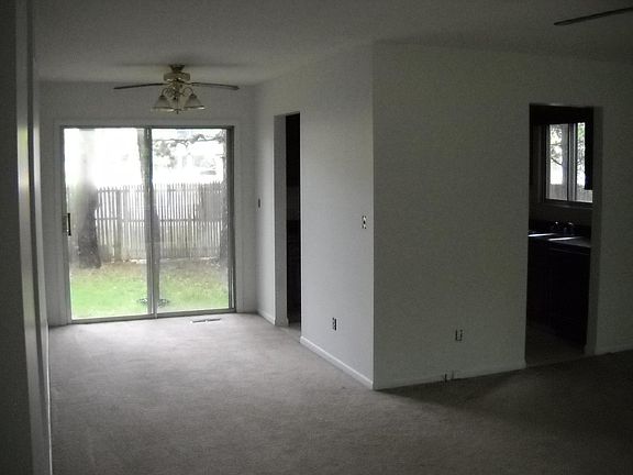 3rd image of 2211 Barto St