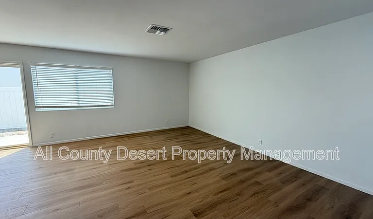 78601 Avenue 42 #B — Photo 3