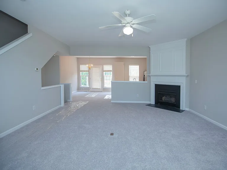 102 Chandler Chase Ct — Photo 9