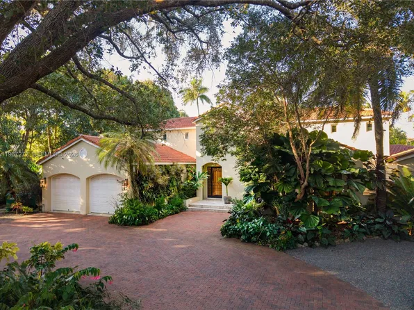 4867 SW 82nd St, Miami, FL 33143