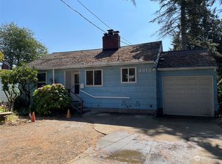 3915 S Burns St, Seattle, WA 98118