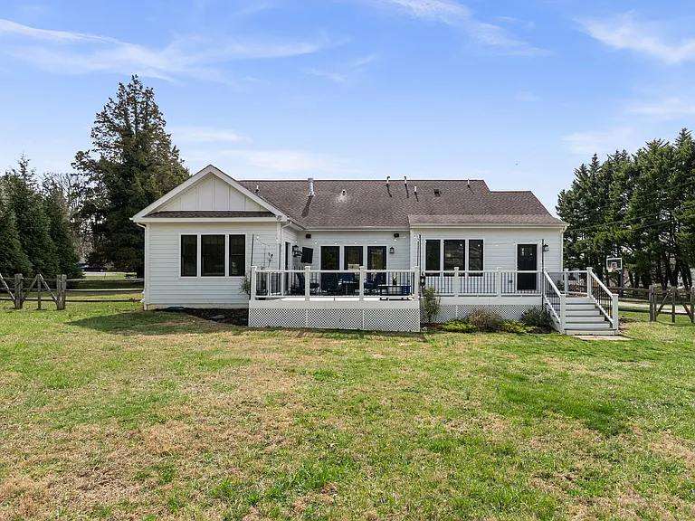 17601 Crystal Spring Ter — Photo 42