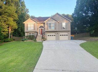 1894 McConnell Rd, Grayson, GA 30017