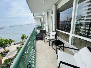 1408 Brickell Bay Dr APT 913, Miami, FL 33131