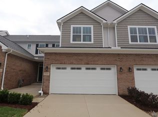 8569 Grove St, Washington, MI 48094