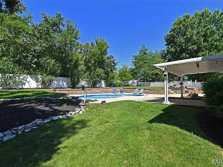 1419 Sawyers Trail Ct — Photo 68